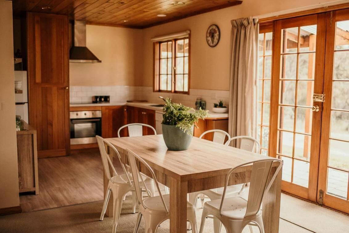 Otago Cottage Хобарт Экстерьер фото